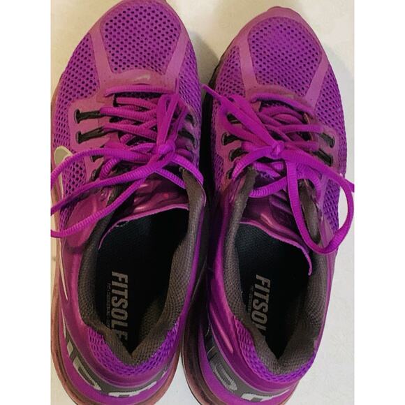 Nike Air Max 2013 Women's Size 9 Purple Violet lightly used Pegasus 555363-500 - Picture 5 of 8